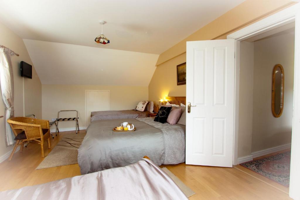 Strand'S End House Rooms Only, No Breakfast Served Cahersiveen Chambre photo