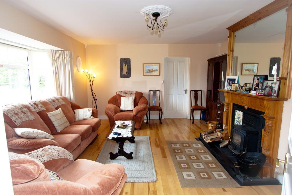 Strand'S End House Rooms Only, No Breakfast Served Cahersiveen Extérieur photo