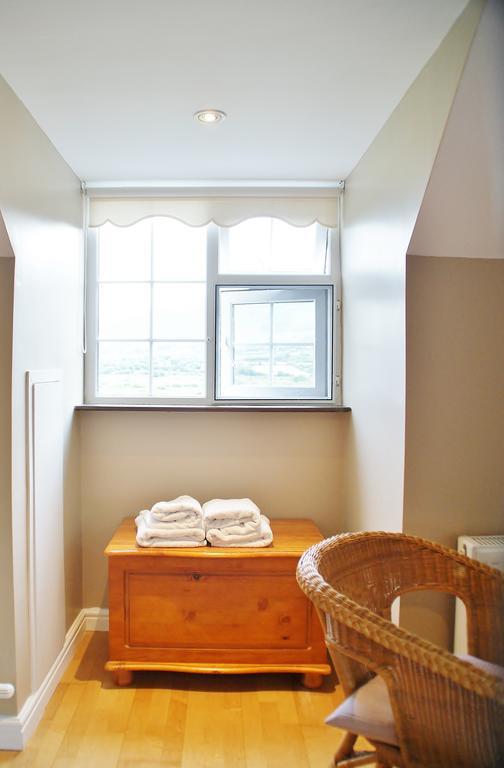 Strand'S End House Rooms Only, No Breakfast Served Cahersiveen Extérieur photo