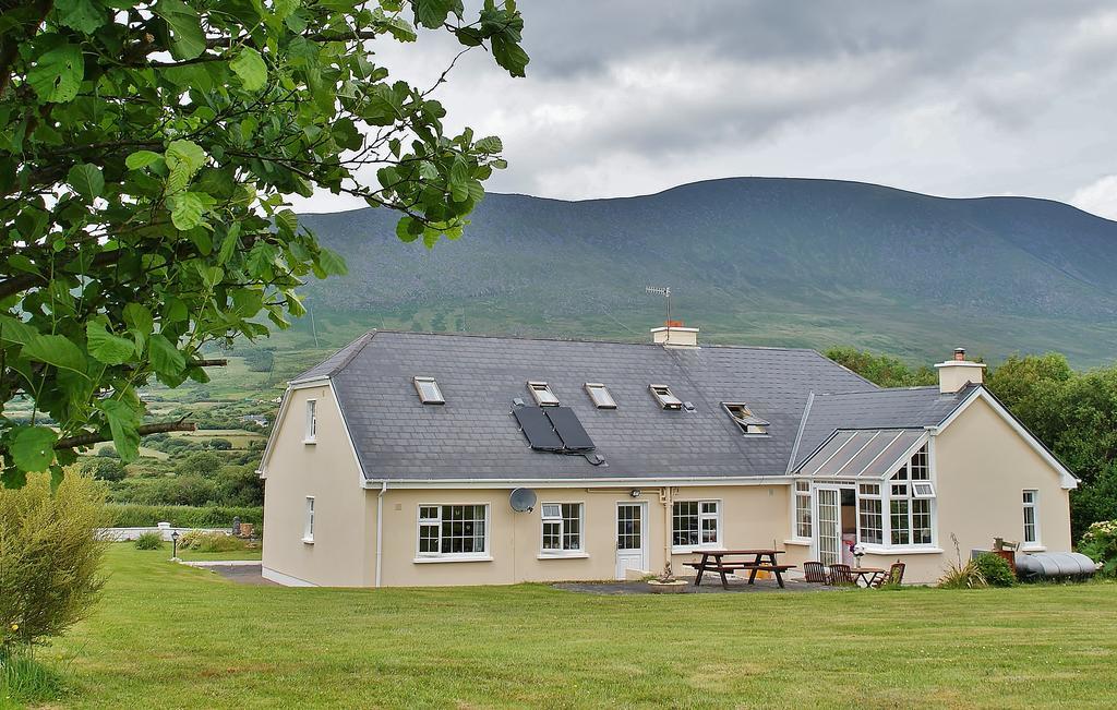 Strand'S End House Rooms Only, No Breakfast Served Cahersiveen Extérieur photo