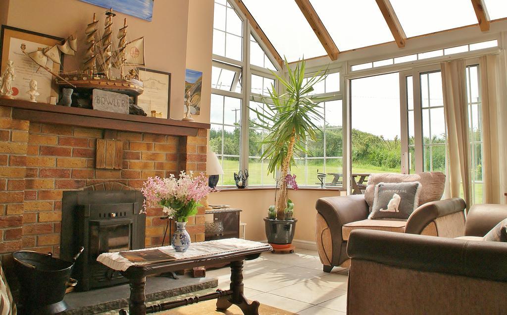Strand'S End House Rooms Only, No Breakfast Served Cahersiveen Extérieur photo