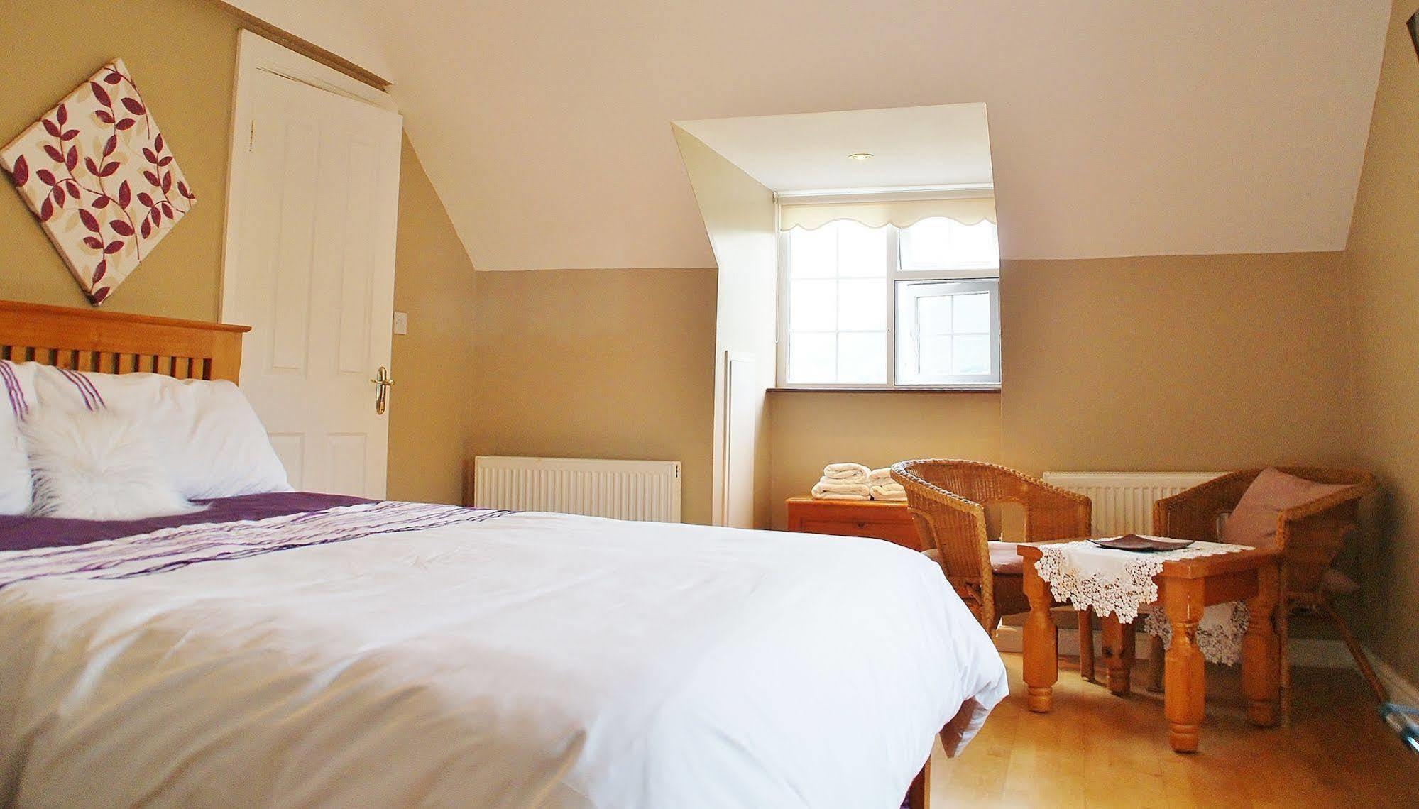 Strand'S End House Rooms Only, No Breakfast Served Cahersiveen Extérieur photo